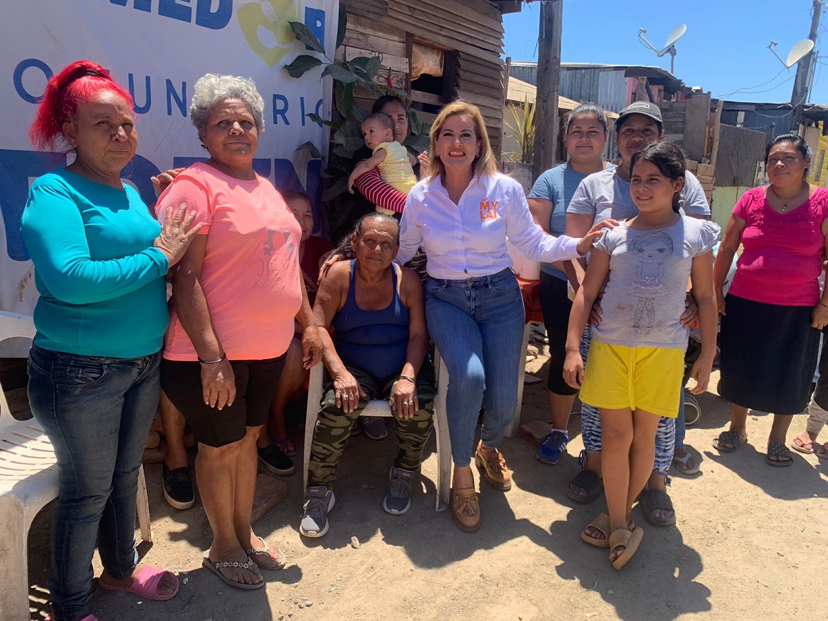 My Lai Quintero lleva sus propuestas al Info Playas, Bugambilias, Jabalíes y 20 de Noviembre en Mazatlán