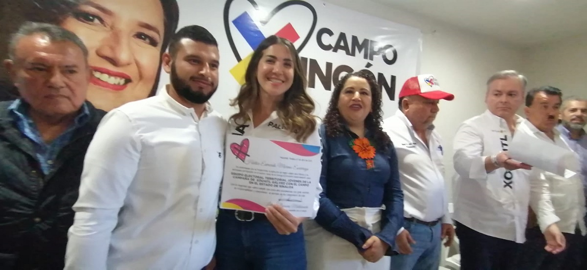 Entregan nombramiento a líderes cenecista en Sinaloa para la campaña de Xóchitl Gálvez