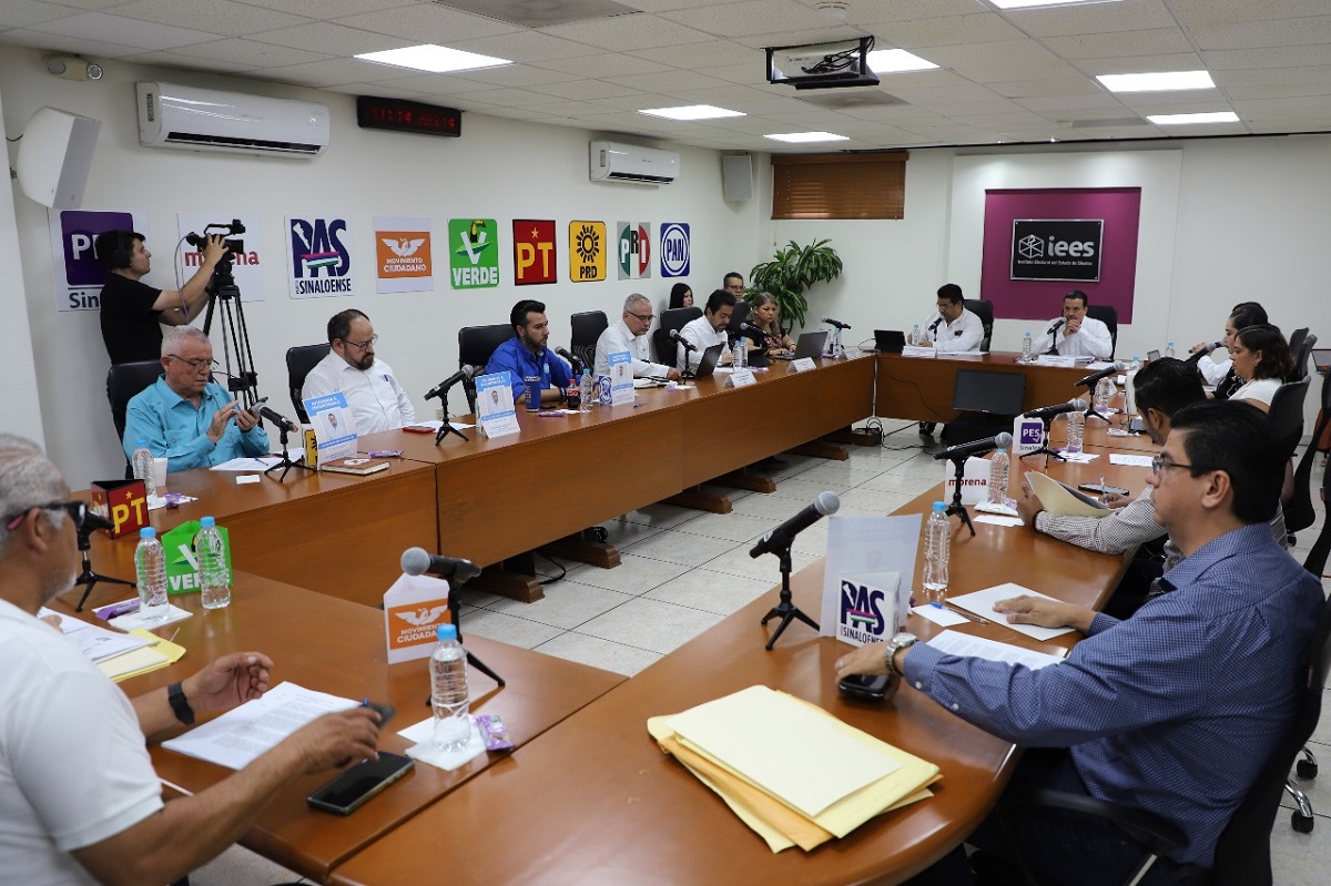 Con bolitas y palitos: aquí te contamos por qué estos candidatos a alcaldes se quedan sin su regiduría ‘pluri’