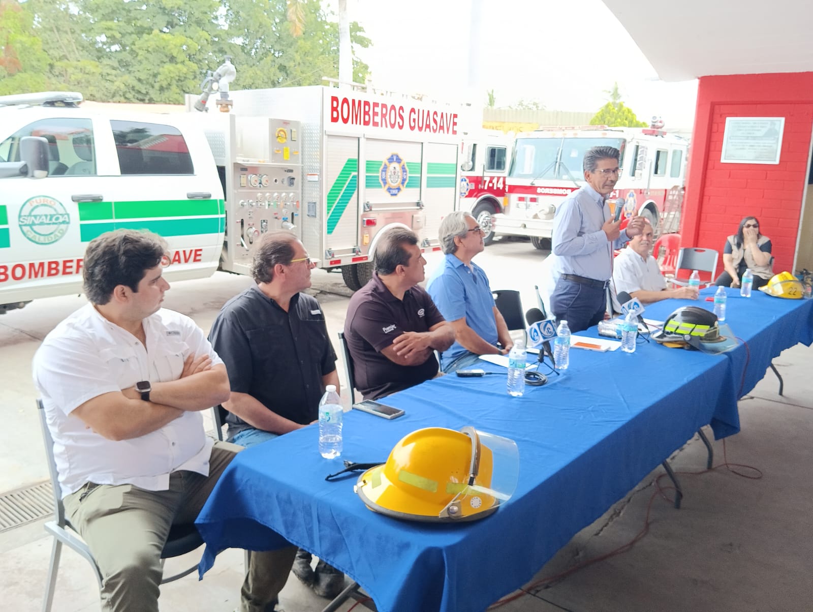¡Tendrán su base! Reitera alcalde apoyo para instalar a Bomberos, Cruz Roja y PC en el Amole, Guasave