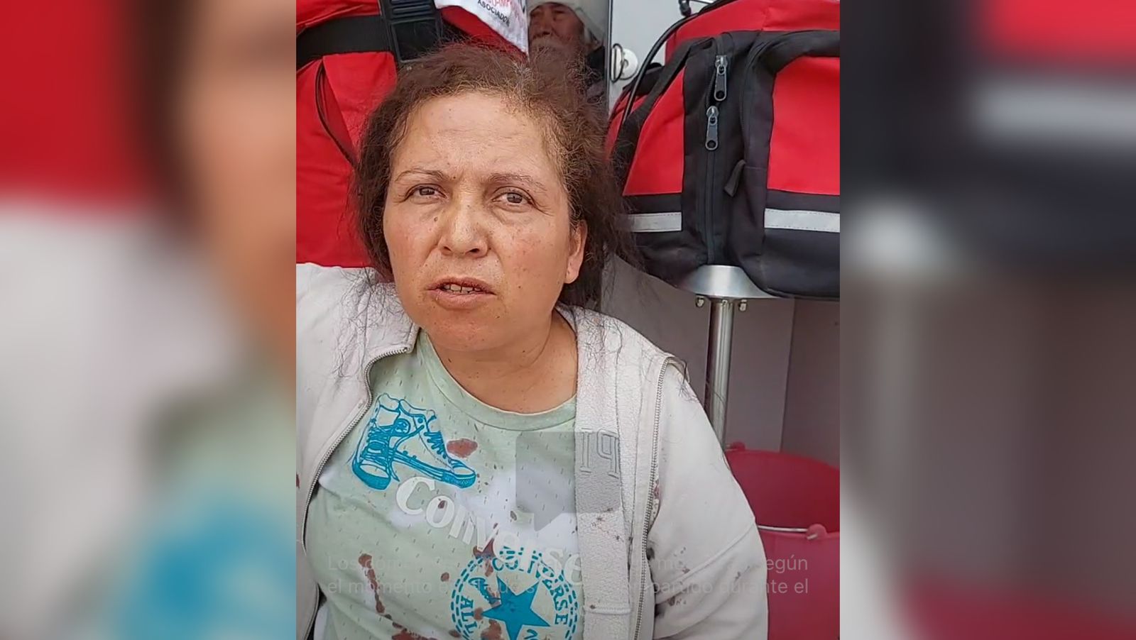 “Me siento muy mal, pero estoy con vida”: doña Rosa María, pasajera del camión embestido por el tren