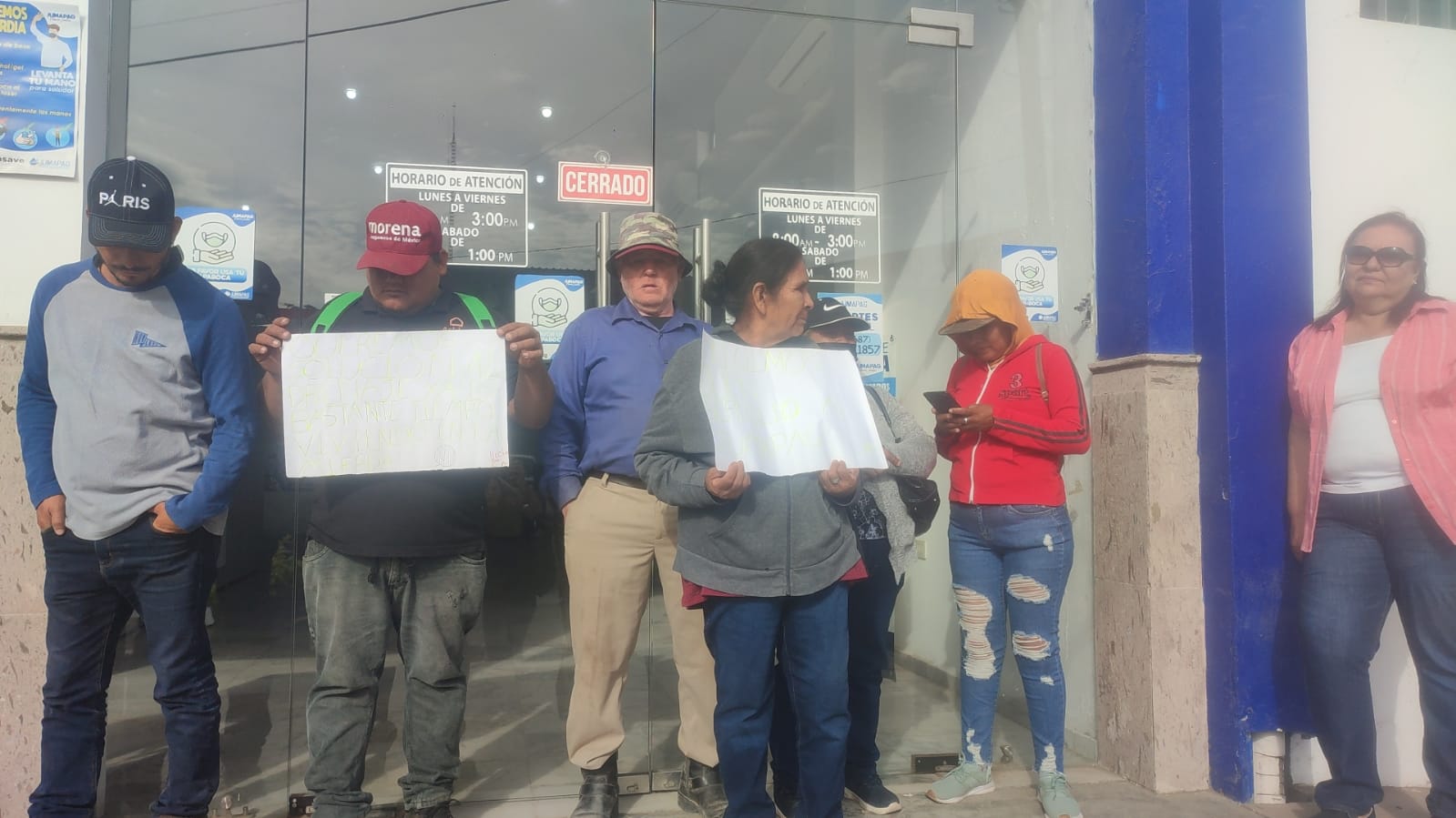 Toman vecinos de Cortines, Guasave, oficinas centrales de Jumapag; exigen mejor servicio