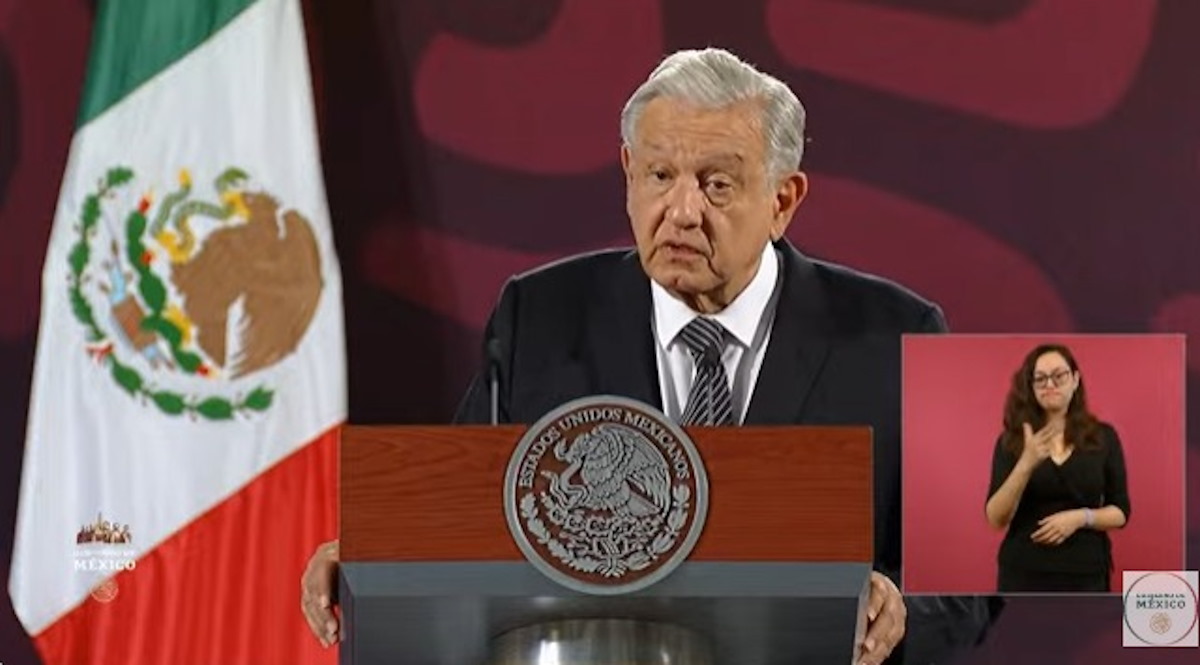 ‘Lo más importante es salvar todas las vidas posibles’: AMLO lamenta tragedia en mitin en Nuevo León