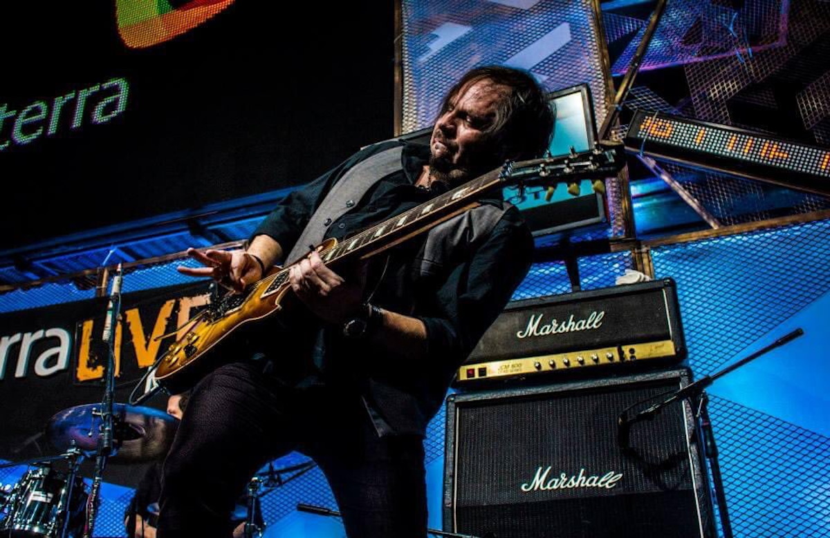 ¡El rock está de luto! Muere Lino Nava, legendario guitarrista de la banda ‘La Lupita’