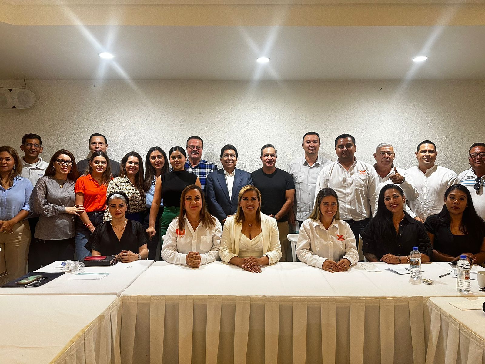 My Lai Quintero propone ante integrantes de distintas cámaras crear ventanilla para agilizar trámites