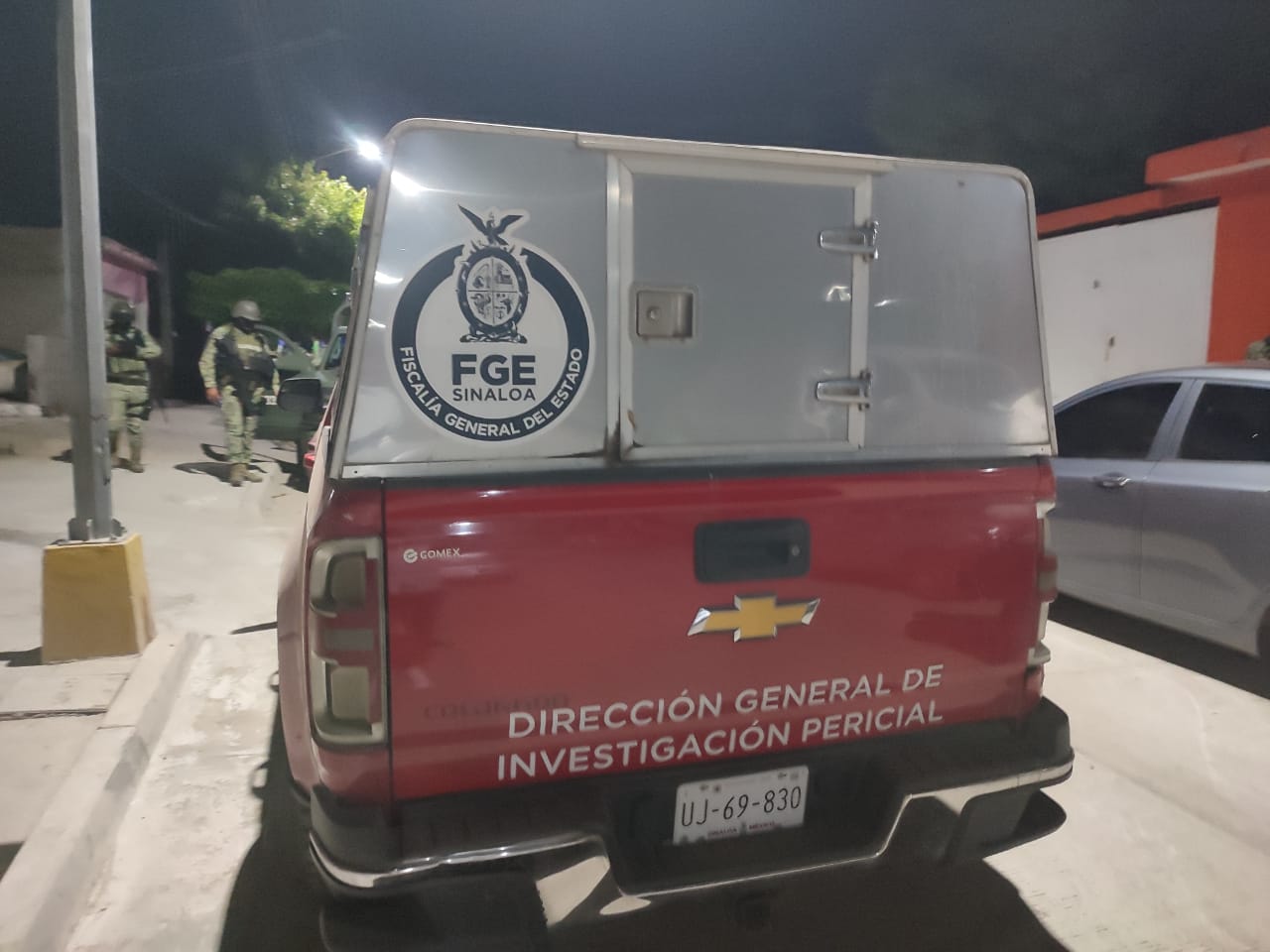 Pierde la vida motociclista; Mazatlán, Sinaloa, tiene noche de emergencias con un herido de bala y persona lesionada tendida en calle