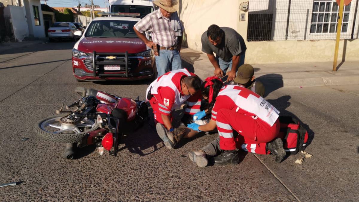 Accidente al oriente de Los Mochis deja un  motociclista lesionado