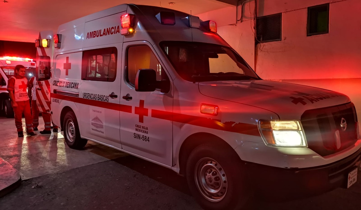 Dos motociclistas heridos de gravedad tras derrapar en carretera Mochis-El Fuerte
