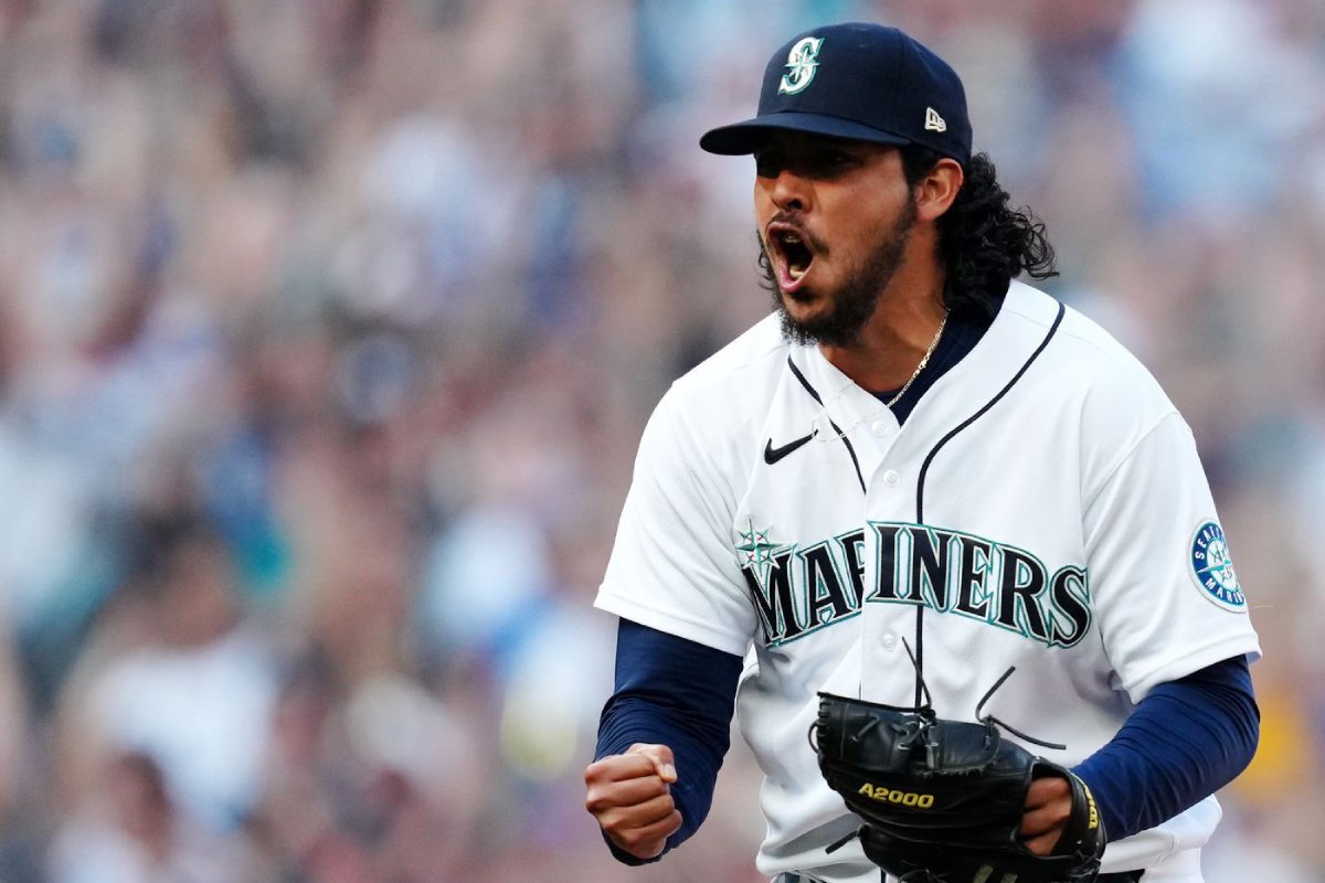 Andrés Muñoz suma su sexto salvamento de la temporada con los Marineros de Seattle