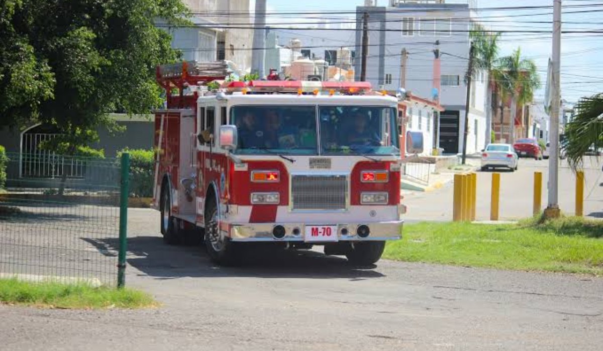 Construcción de obras públicas en Mazatlán afectan llegadas de bomberos a emergencias: Bomberos Voluntarios
