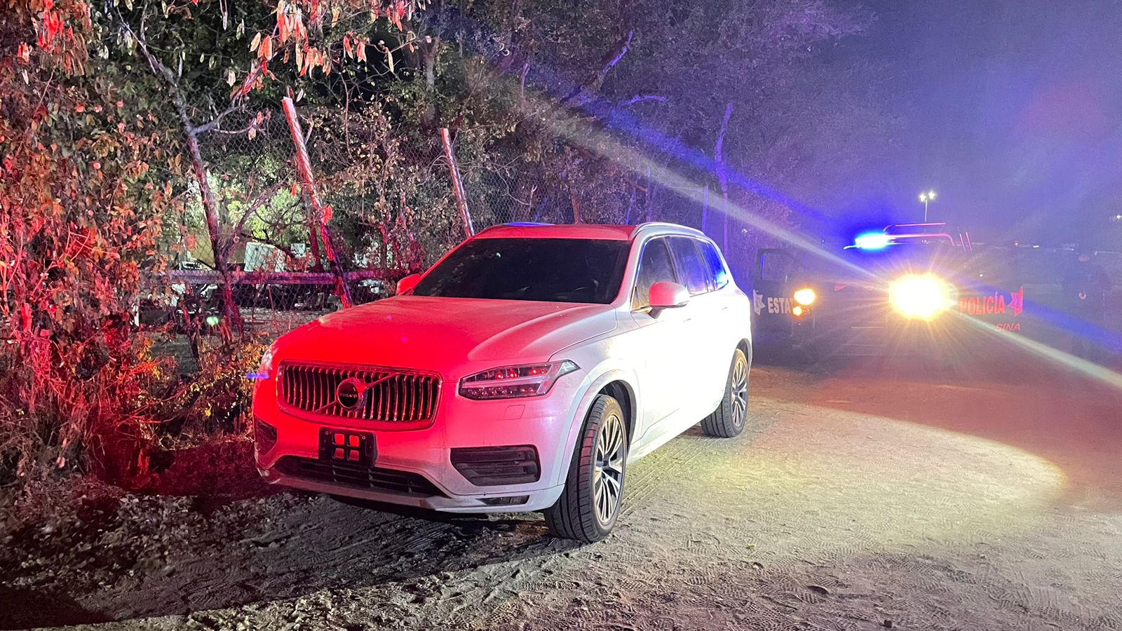 Recuperan policías estatales en Culiacán una camioneta reportada como robada