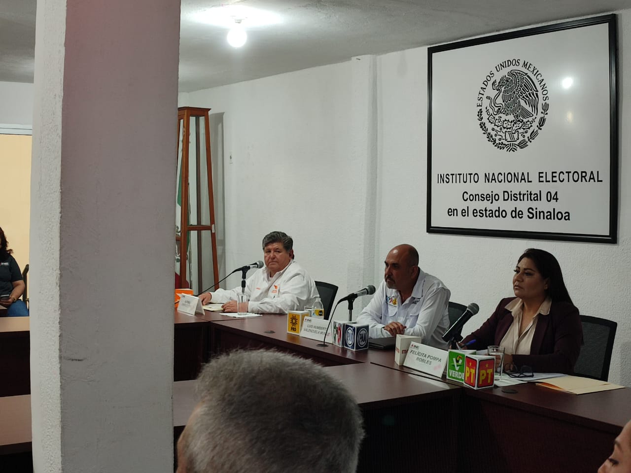 Así debaten candidatos a la diputación federal del 04 distrito electoral en Guasave