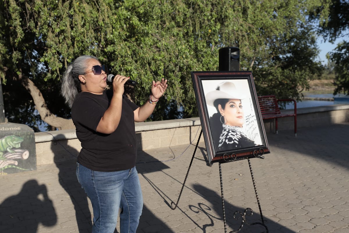 Recuerdan en Guasave a Chayito Valdez, ‘La Alondra de México’ en el día que cumpliría 78 años