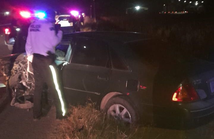 Choque por la carretera a Las Glorias, en Guasave, dejó fuertes daños materiales