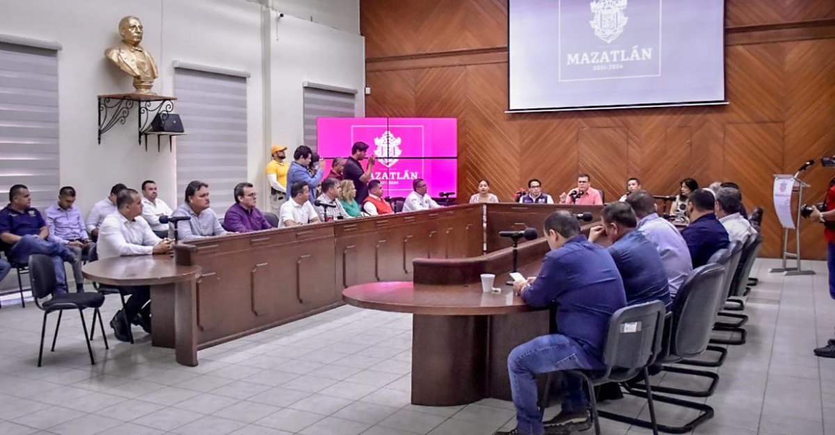 Instalan Consejo Municipal de Protección Civil en Mazatlán ante temporada metereológica
