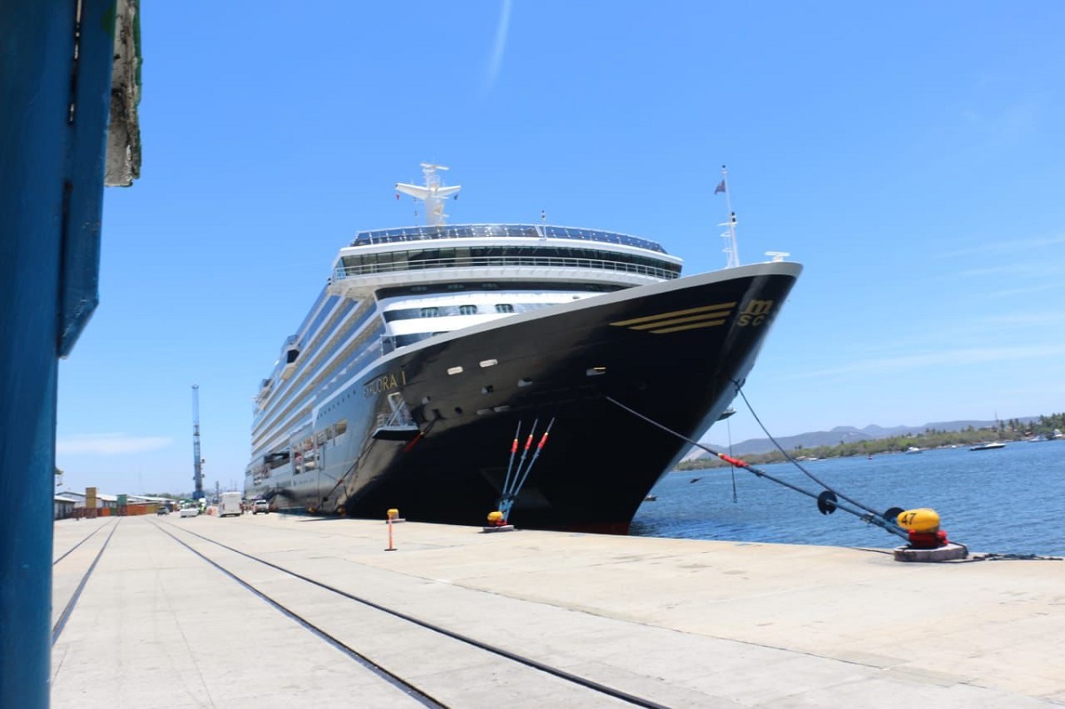 Arriba el navío Explora I a Mazatlán, embarcación de la naviera Explora Journeys