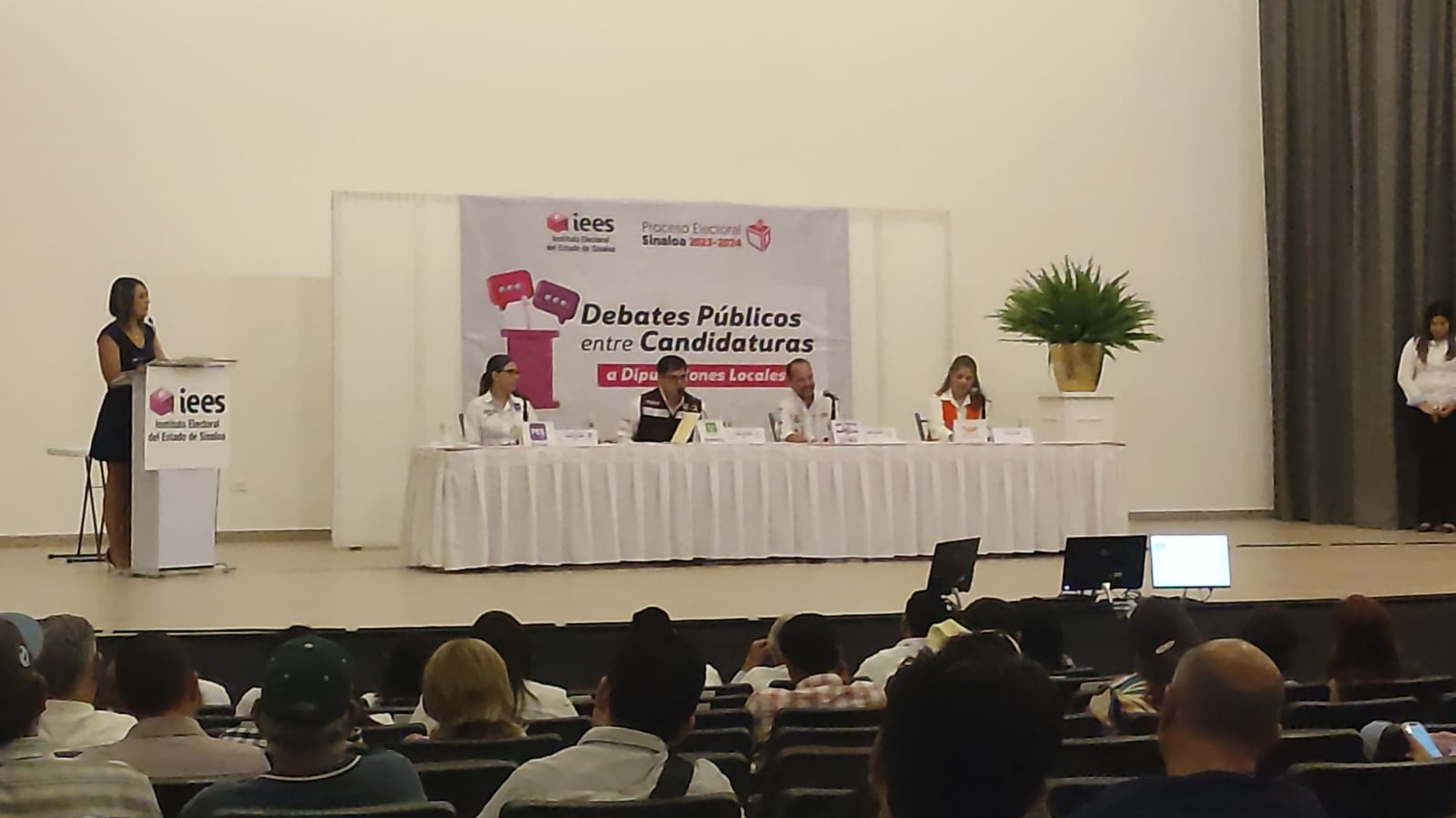 ¿Ya los conoces? Debaten los candidatos al 07 distrito electoral de Guasave y Juan José Ríos