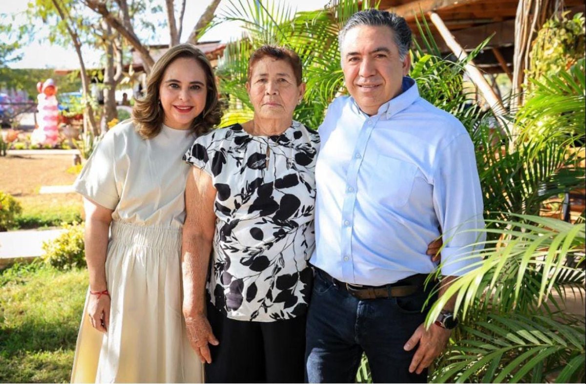 Vía redes sociales, Enrique Inzunza felicita a las madres en su día