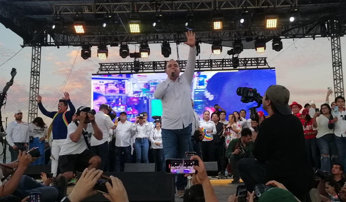 Miles asisten al cierre de campaña de Guillermo Romero por la alcaldía de Mazatlán