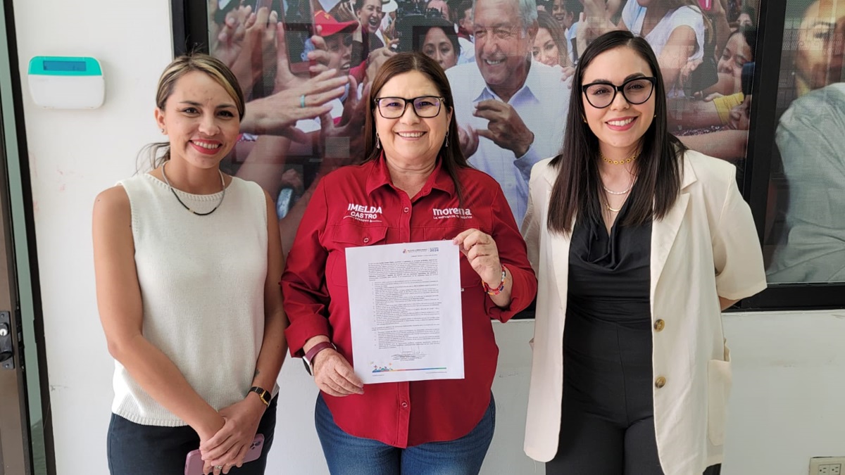 Imelda Castro firma Pacto por la Primera Infancia