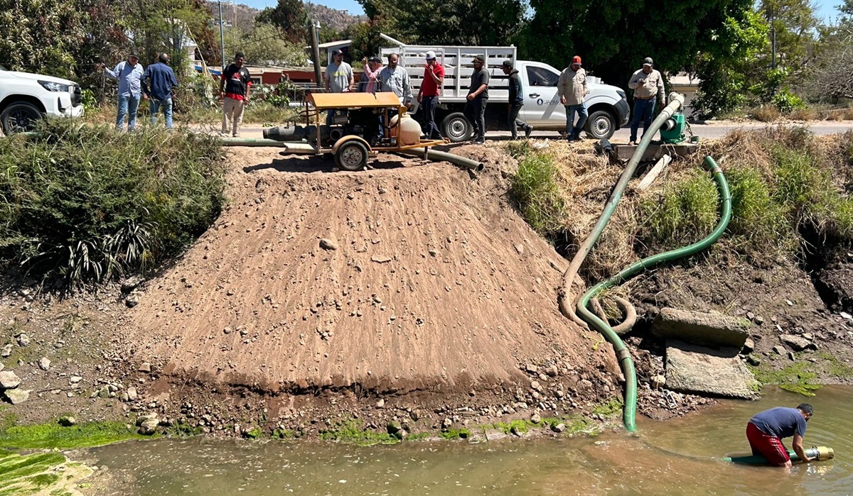 Escasea el agua en Ahome, la Japama la suministra en pipas para garantizar el consumo humano