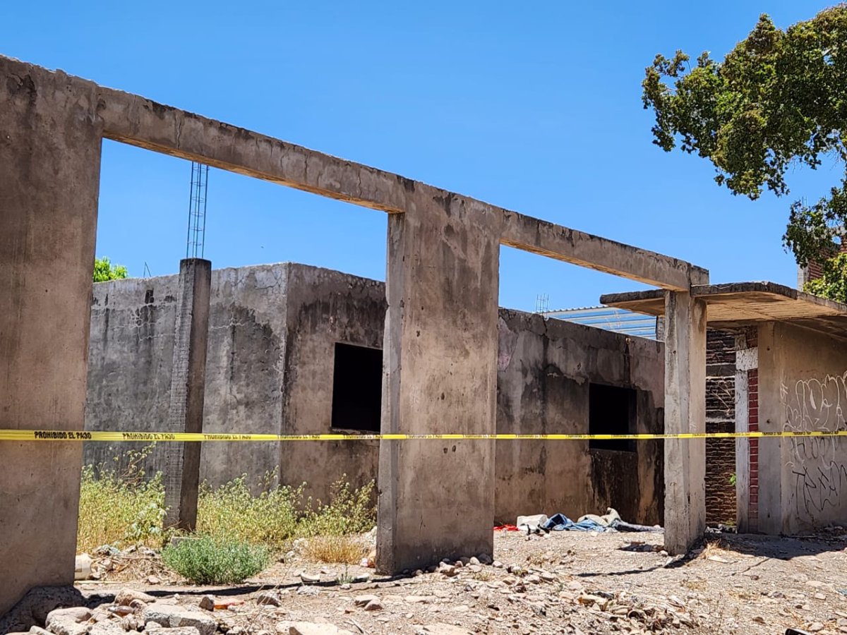 Asesinado a golpes localizan a un hombre en una casa abandonada de la colonia Los Huizaches, en Culiacán
