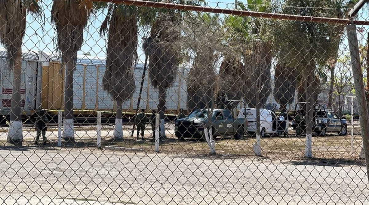 Encuentran sin vida a un hombre sobre las vías del tren en Mazatlán