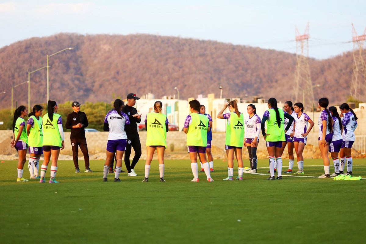 El Mazatlán FC Femenil arranca con su pretemporada en El Encanto