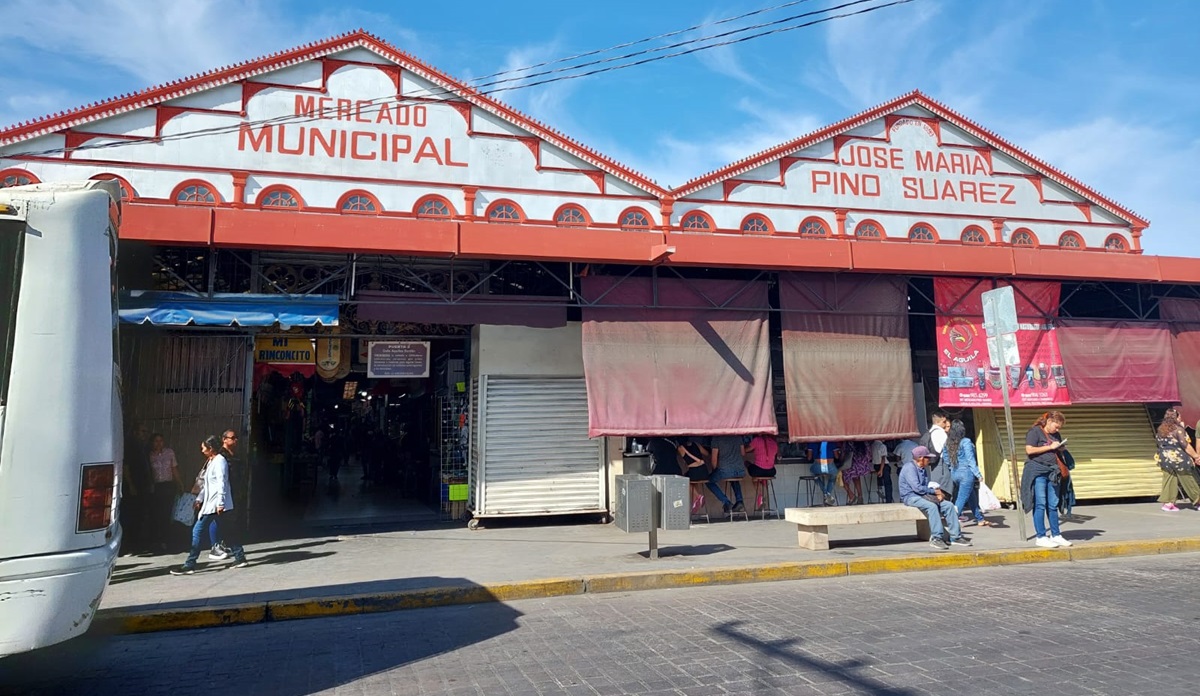 Mercados municipales de Mazatlán requieren atención urgente: My-Lai Quintero