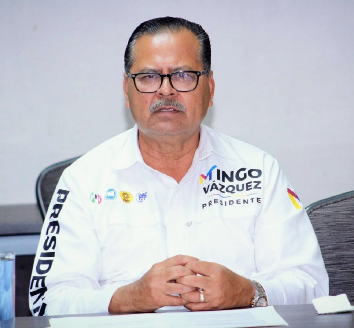 Se compromete Mingo Vázquez a donar sueldo de llegar a la alcaldía
