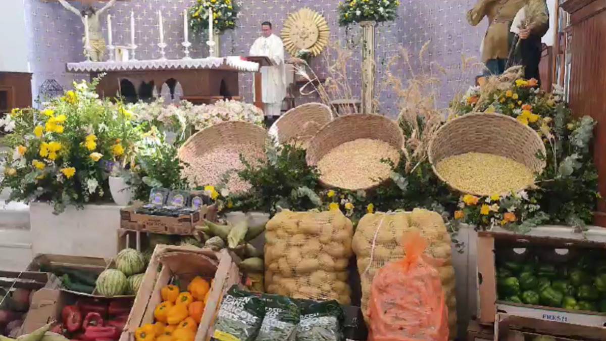 Agricultores dan gracias a Dios en su día; imploran a San Isidro que vengan mejores tiempos a favor del campo