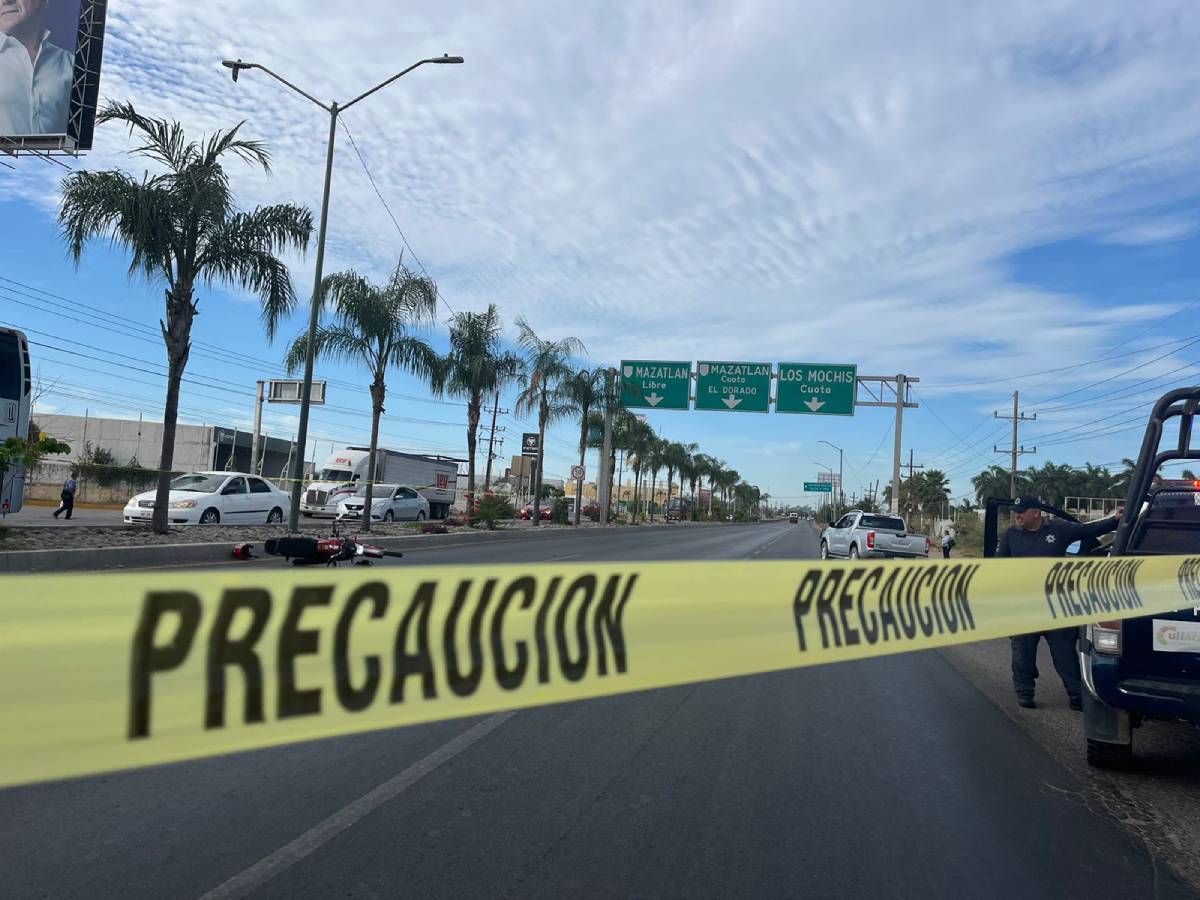 Muere motociclista tras ser arrollado por un tráiler en el sector Feria Ganadera de Culiacán
