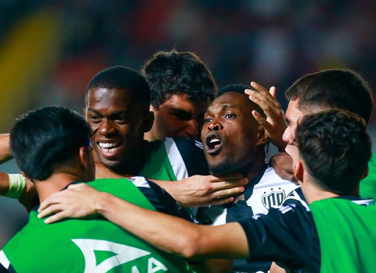 ¡En penales! Necaxa y Pumas triunfan en el Play In de la Liga MX