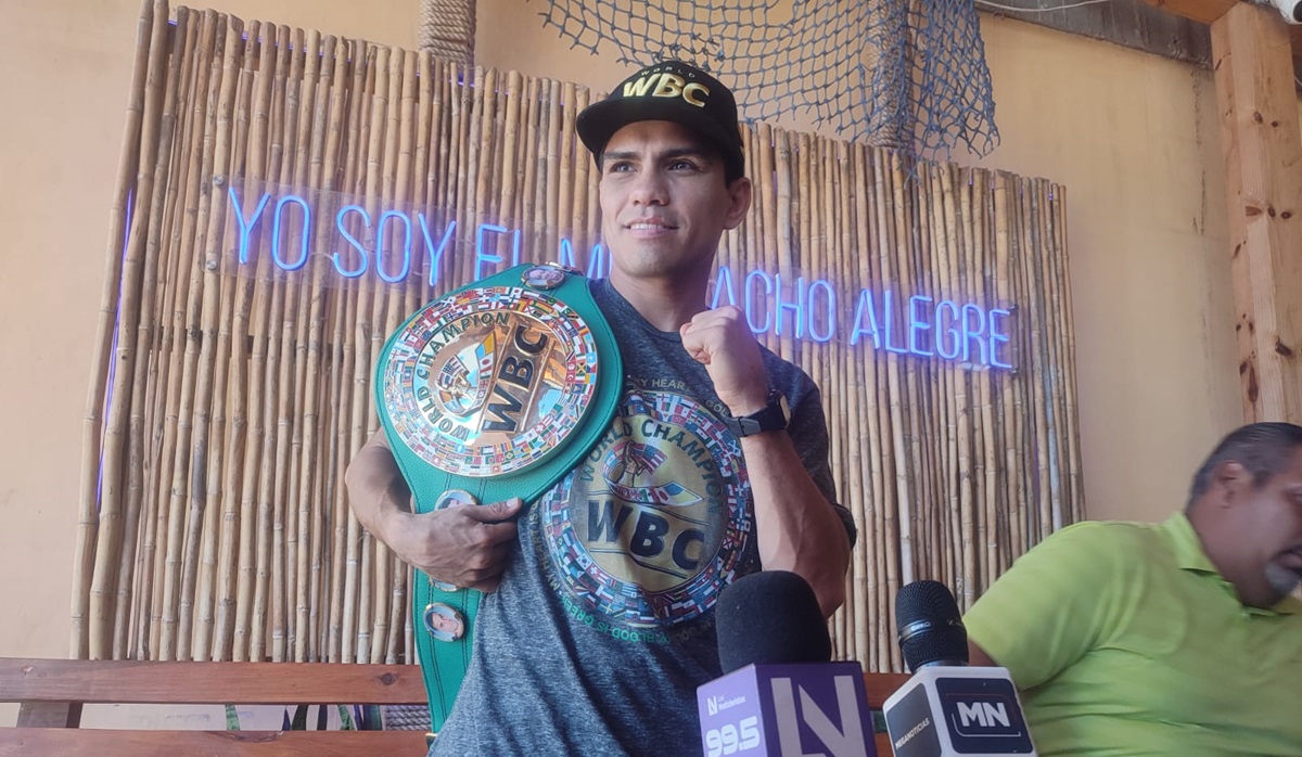 ‘Andrew Moloney me hacía menos’; busca Pedro Guevara conquistar división gallo y defender su campeonato