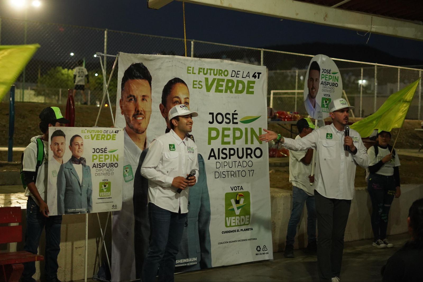 Promete “Pepín” Aispuro construir sanitarios en el parque de Alturas del Sur