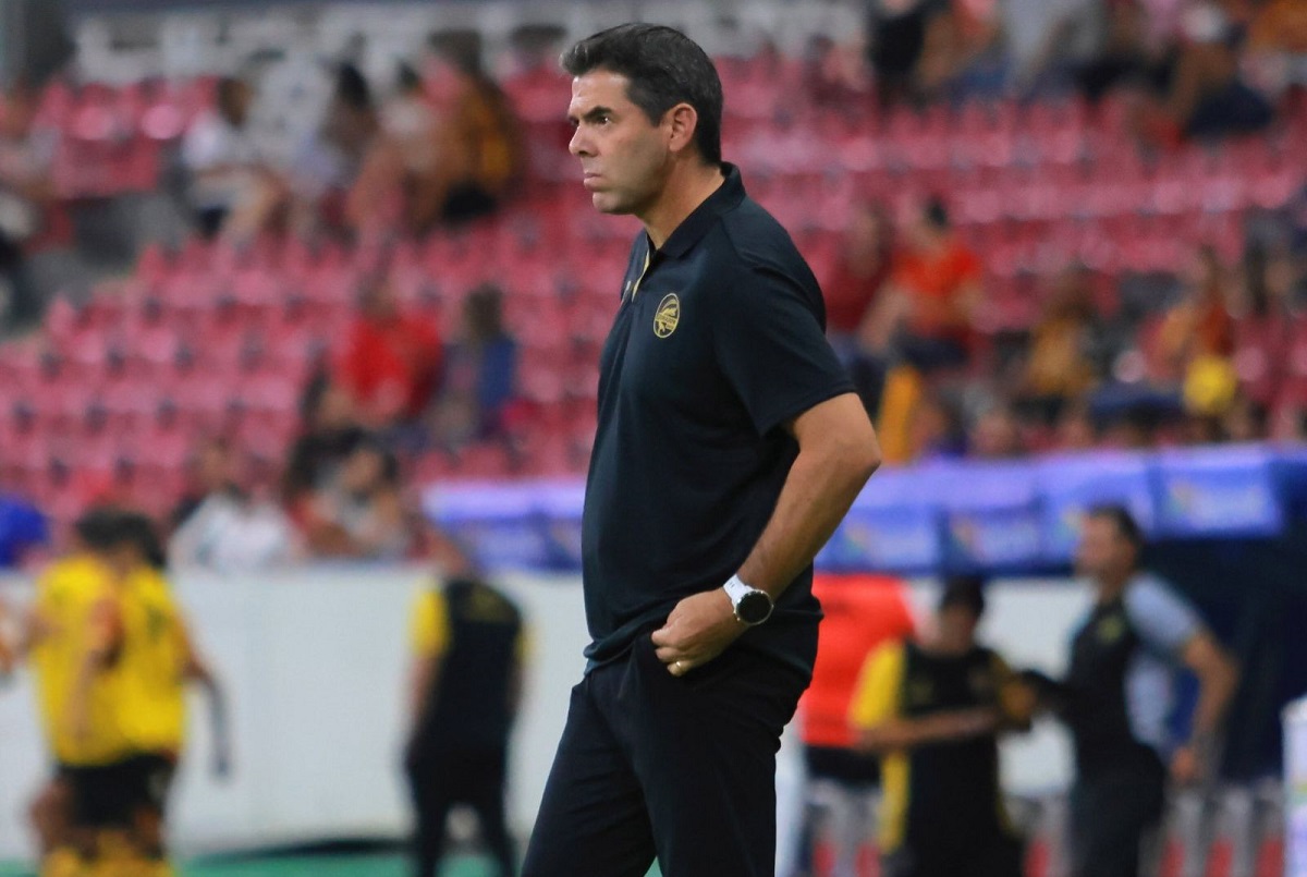 Rafael García deja de ser el director técnico de Los Dorados de Sinaloa