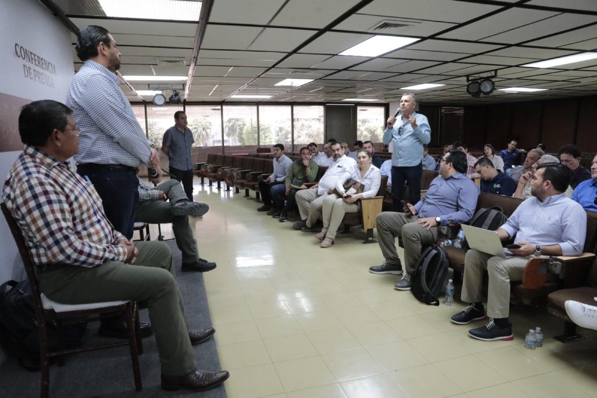 ¡Que ninguno quede fuera! Capacitan a bodegueros para apoyo extra para el maíz