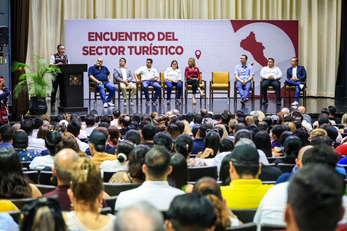 Llaman a prosperidad compartida en el turismo de Mazatlán, Imelda Castro y Enrique Inzunza