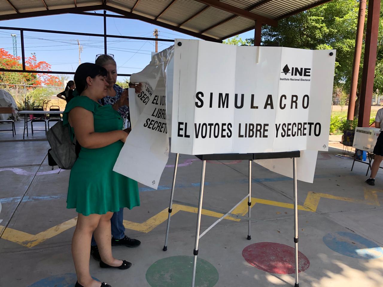 Consejo Distrital 03 del INE realiza el primer simulacro de votación para personas con discapacidad
