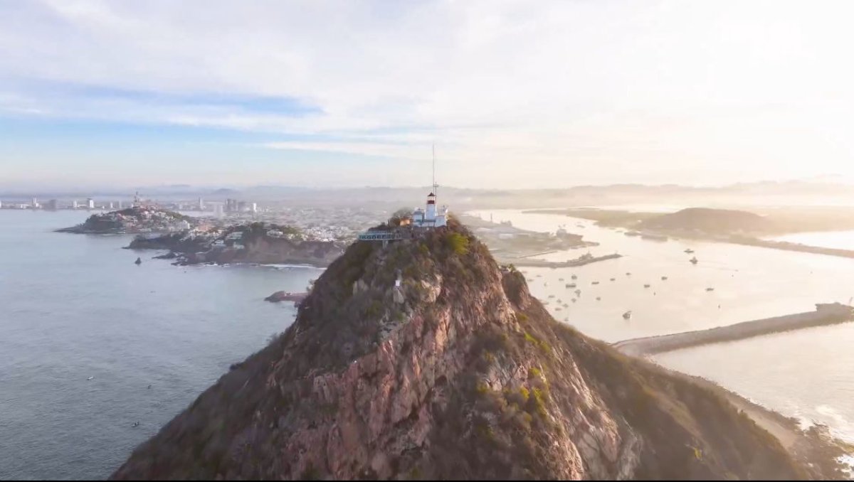 Convocan a caminata por la defensa de El Faro en Mazatlán