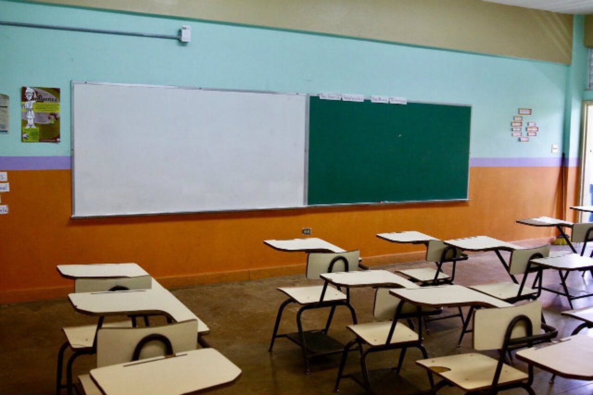 Urgen subestaciones eléctricas en escuelas de Mazatlán ante aumento de temperaturas