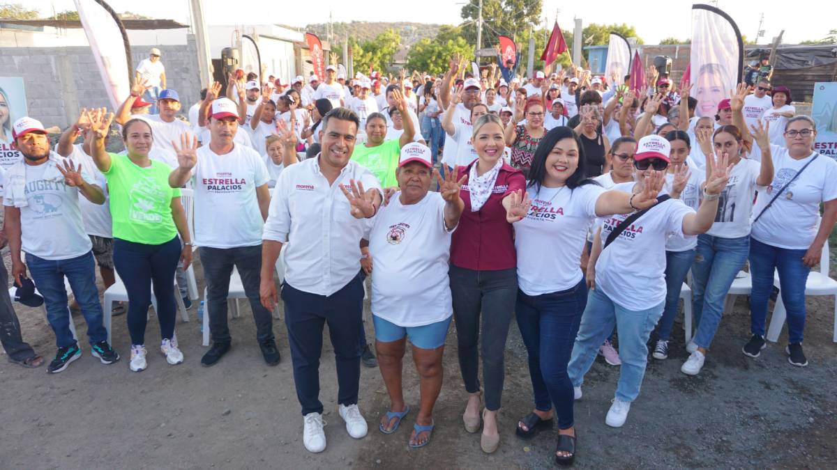 Visita Estrella Palacios Ex Hacienda del Conchi y se compromete en atender la colonia