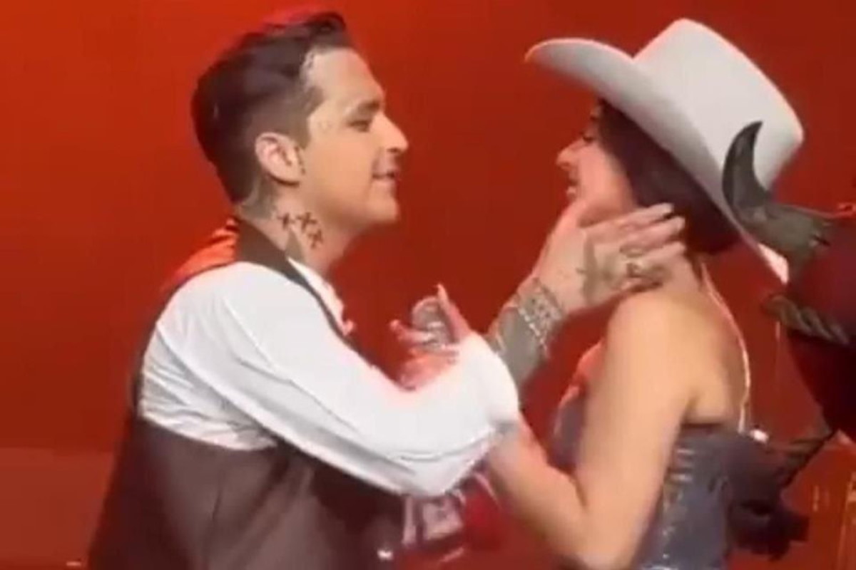 Viral | Parodia de circo en Guatemala se hace popular por imitar a Ángela Aguilar y Christian Nodal