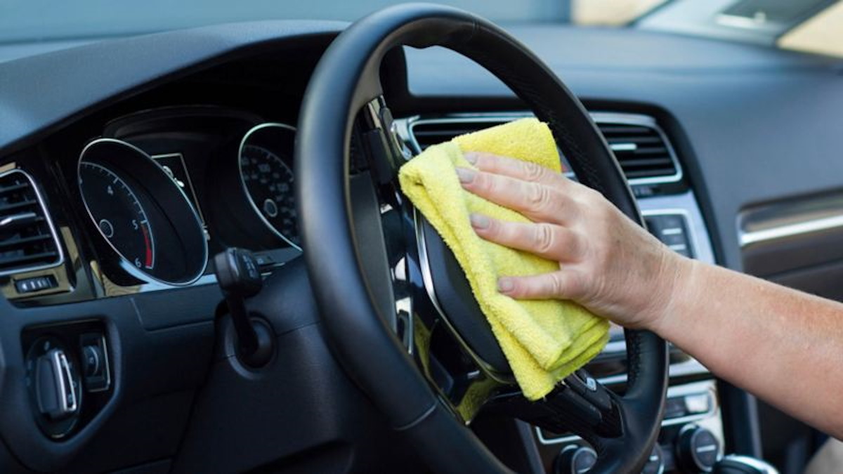 Así puedes sanitizar tu auto y eliminar bacterias, te decimos paso a paso