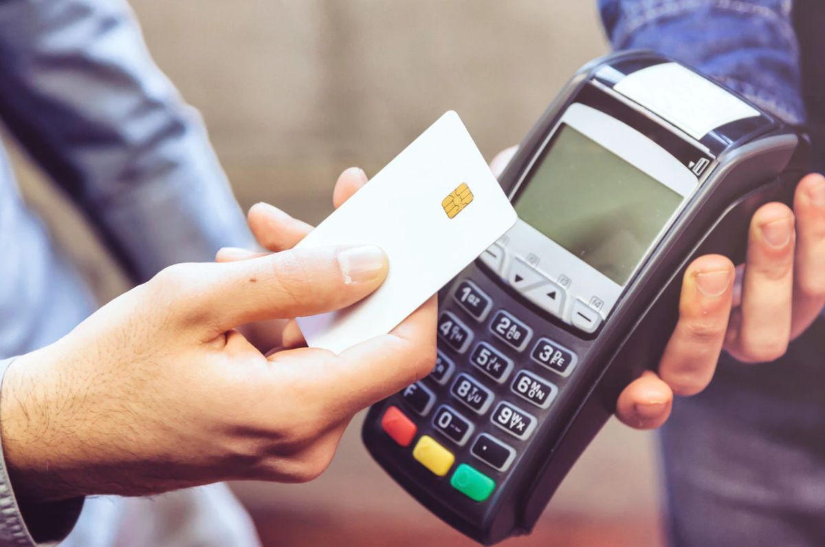¿Sin NIP al pagar con tarjeta? Estos bancos ya usan la tecnología contactless ¿Qué es y cómo funciona?