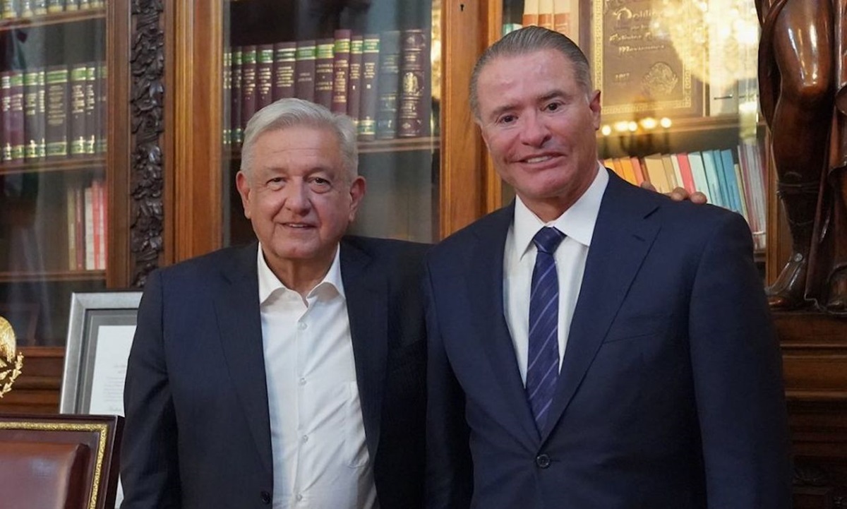 AMLO ratifica su confianza a Quirino Ordaz, tras difusión de foto con Carlos Salinas; esto explicó
