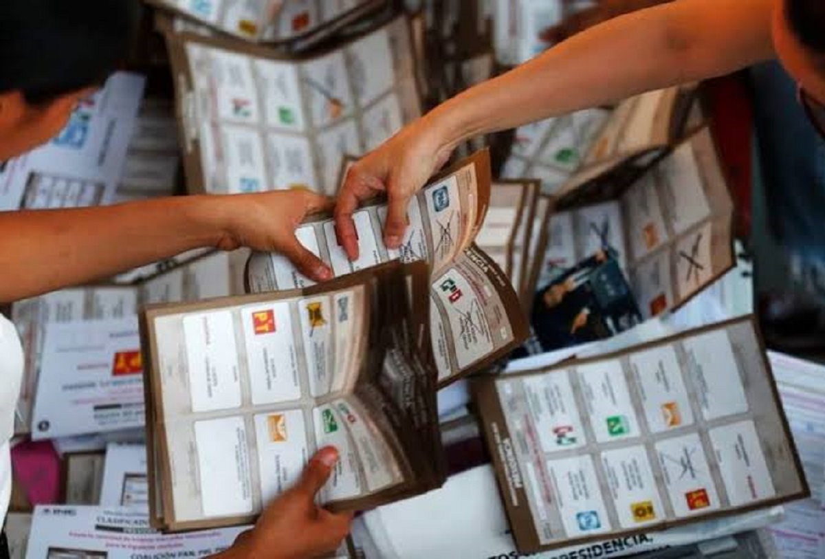 A un 20% de avance en el reconteo de 394 paquetes electorales en el IEES en Mazatlán