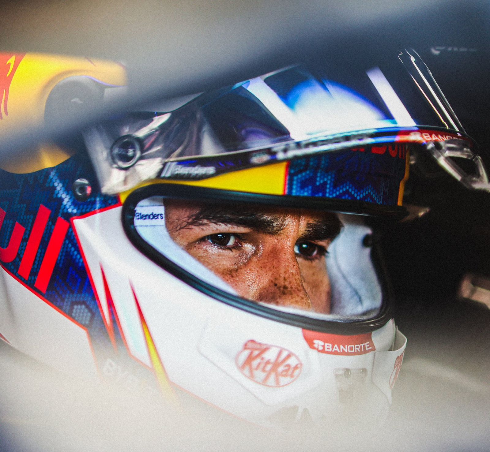 Sergio “Checo” Pérez termina séptimo en un dramático Gran Premio de Austria