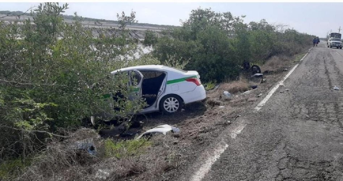 Choque entre taxi y moto dejan un hombre sin vida en El Rosario