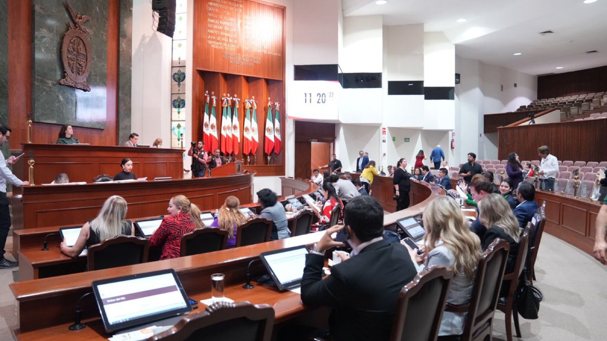 Diputados del Congreso de Sinaloa buscan prohibir venta de armas de juguete